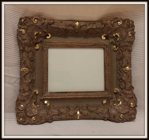 014.2023 Rama paryska. In 18 x 22 cm, Out 40 x 35 cm